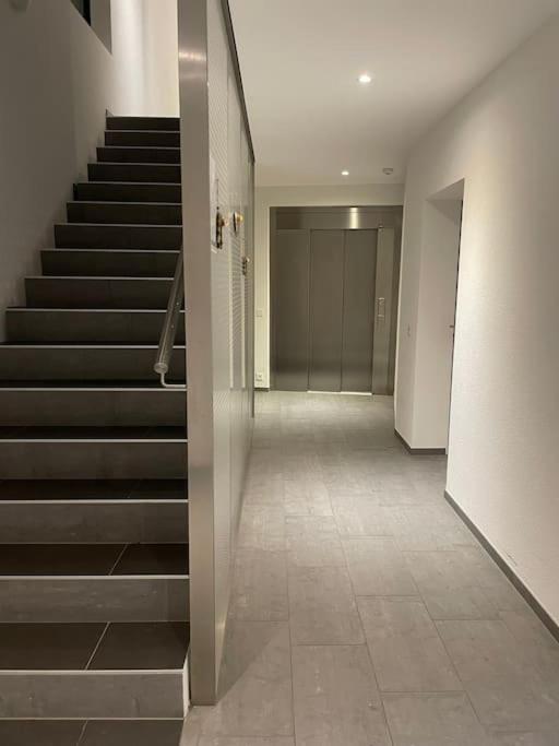 Proche Lausanne: Studio Bien Equipe Lägenhet Prilly Exteriör bild